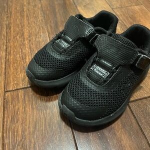 Kids Black Athletic Shoes